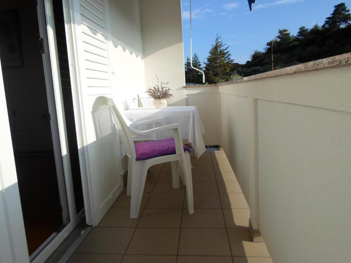 Rab Island Apartmets - Palit Rab Town Kültér fotó